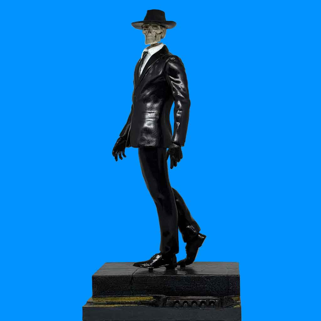 Skulduggery Pleasant Limited Edition Statue