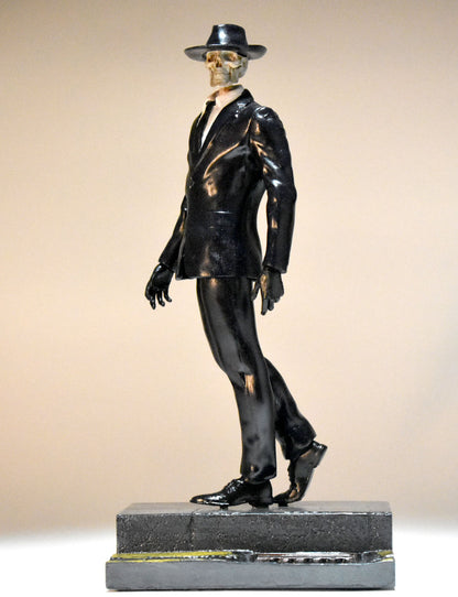 Skulduggery Pleasant Limited Edition Statue